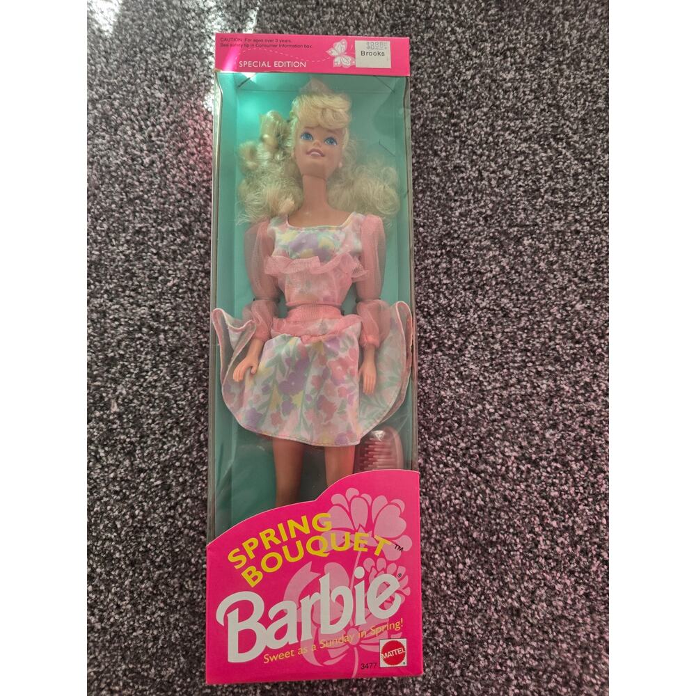 92 vintage Spring Bouquet Barbie New